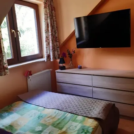 Holiday home Dom Nad Jeziorem Mazury Pomost Segment 2 Gizycko